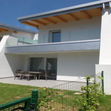 Sunny With Private Garden Near The Apartment Bibione